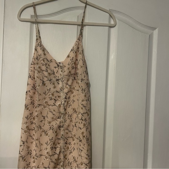 Lucca Floral Spaghetti Strap Dress midi - Picture 2 of 13